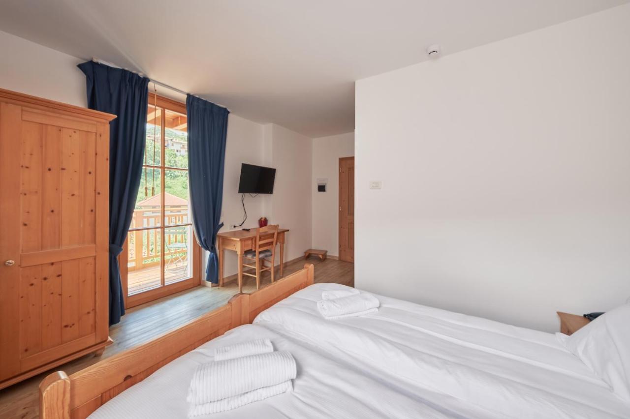 Hotel Bed & Bike Ledro Молина ди Ледро Екстериор снимка